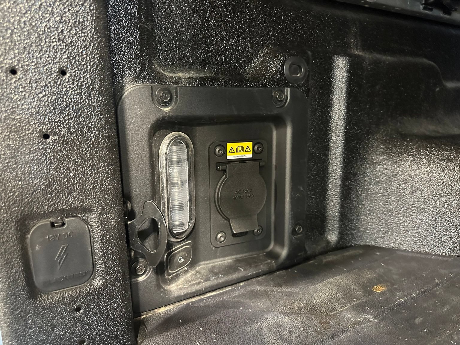 Used 2024 Ford Maverick Lariat AWD/4WD image 41
