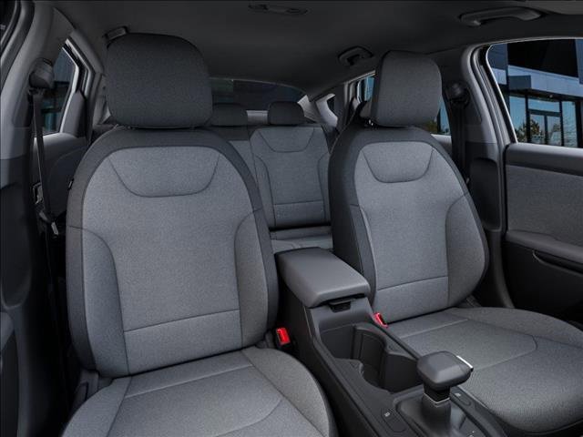 New 2025 Kia K4 LXS image 37