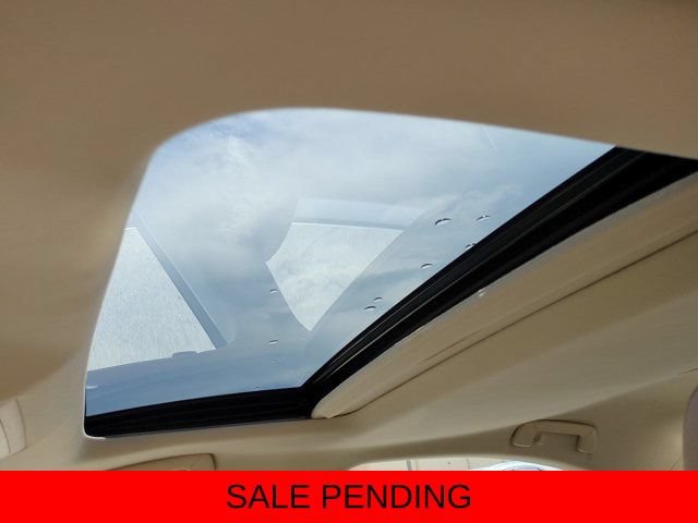 Used 2018 Lexus ES 350 w/ Luxury Package w/Wood Trim FWD image 19