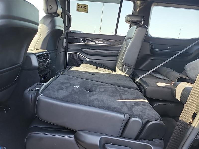 Used 2022 Jeep Wagoneer Series II image 11