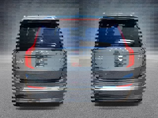 New 2026 Volvo XC90 B6 Core w/ Protection Package image 6