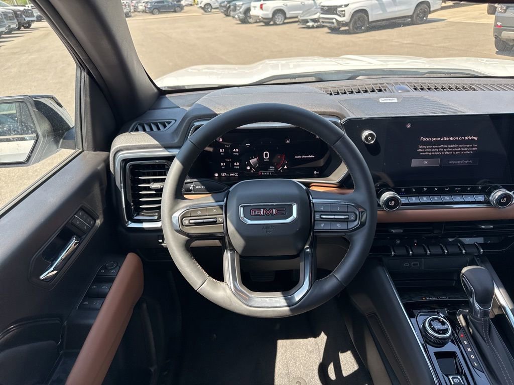 New 2026 GMC Canyon AT4 w/ Technology Plus Package AWD/4WD image 16