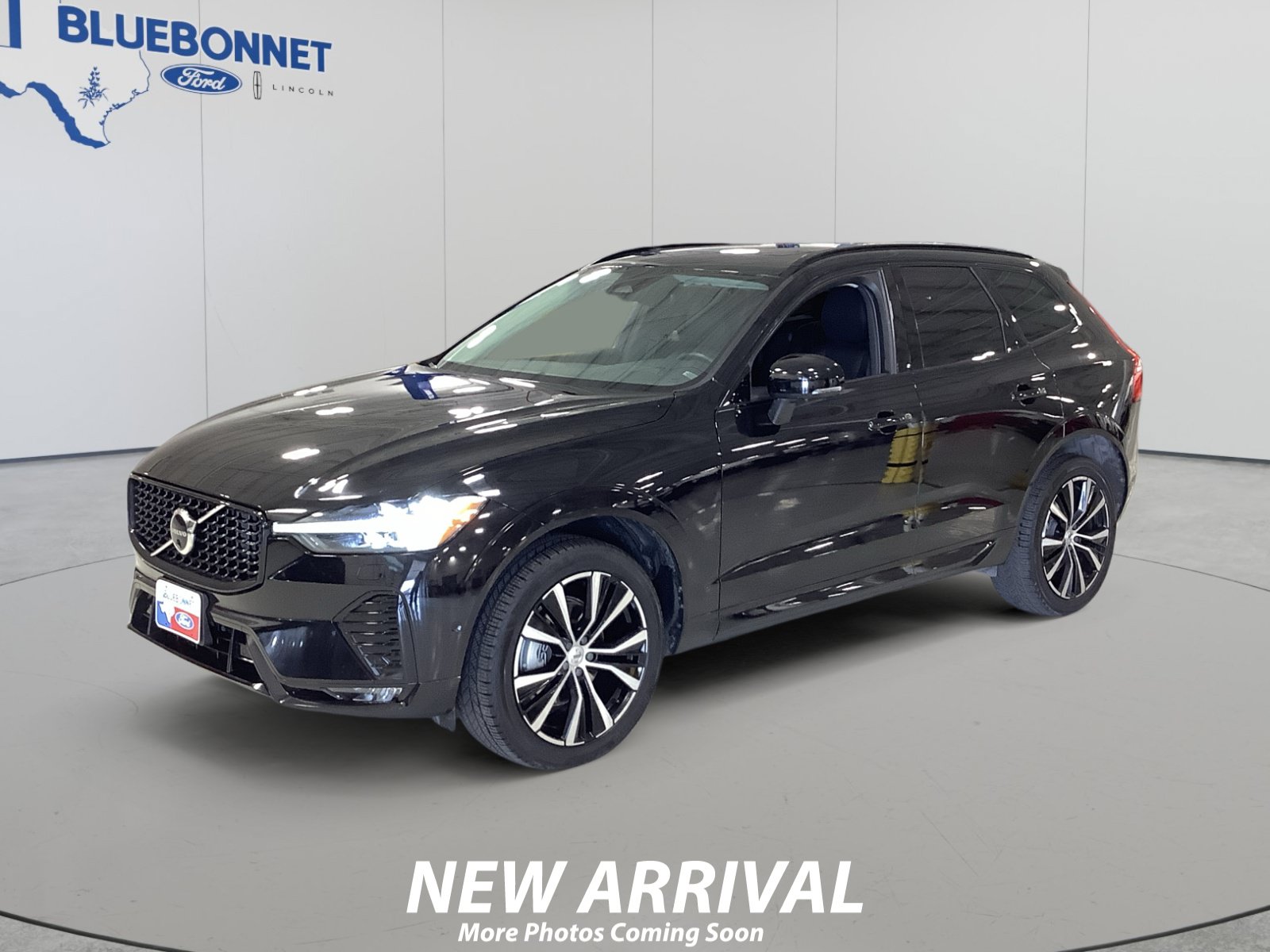 Used 2024 Volvo XC60 B5 Plus w/ Protection Package Premier