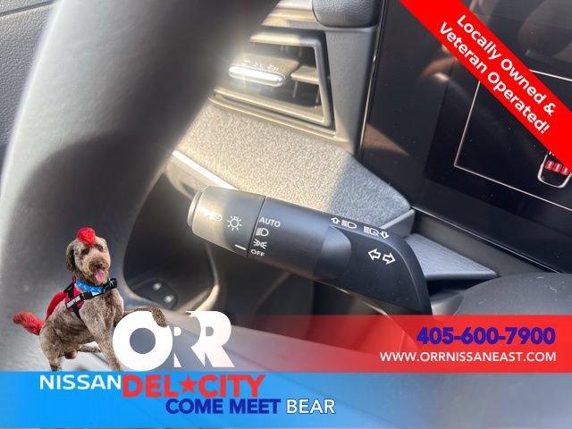 New 2025 Nissan Kicks SV w/ SV Premium Package AWD/4WD image 23