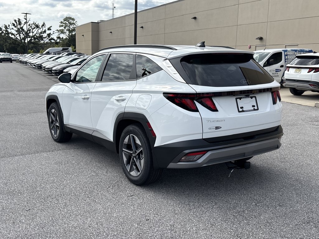 New 2026 Hyundai Tucson SEL Plus w/ Tow & Go Package FWD image 6