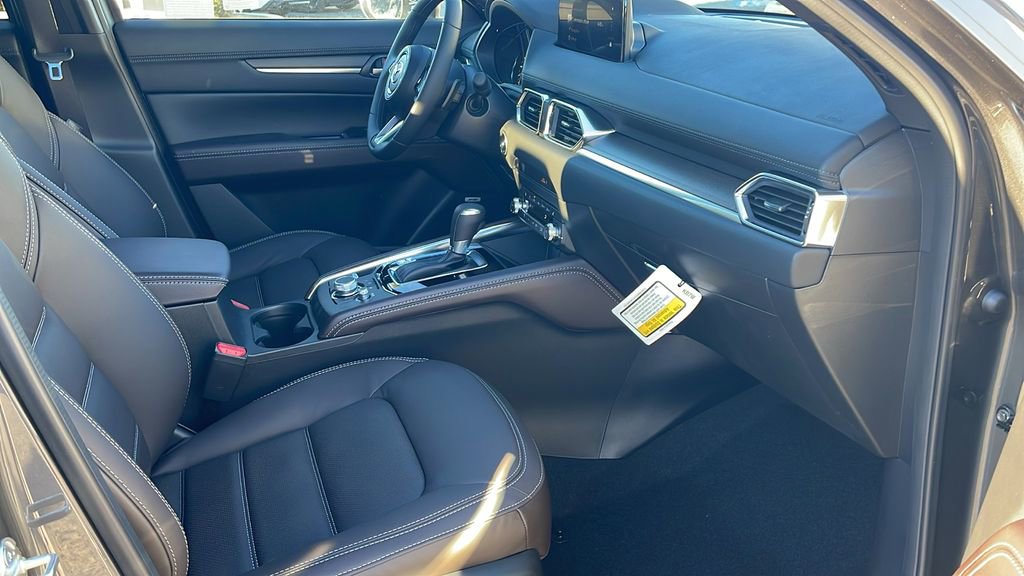 New 2025 MAZDA CX-5 Signature image 35