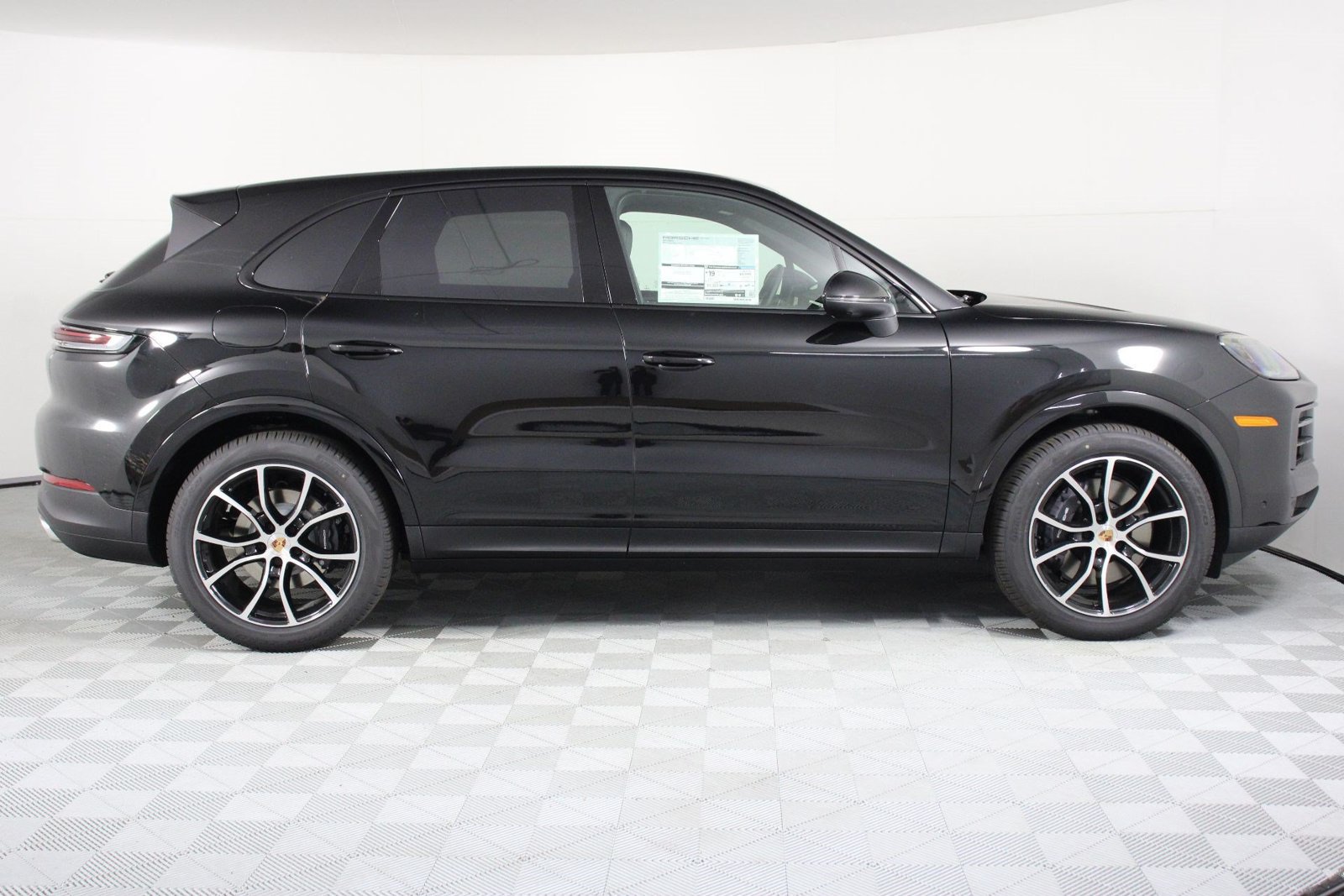New 2026 Porsche Cayenne AWD/4WD image 8
