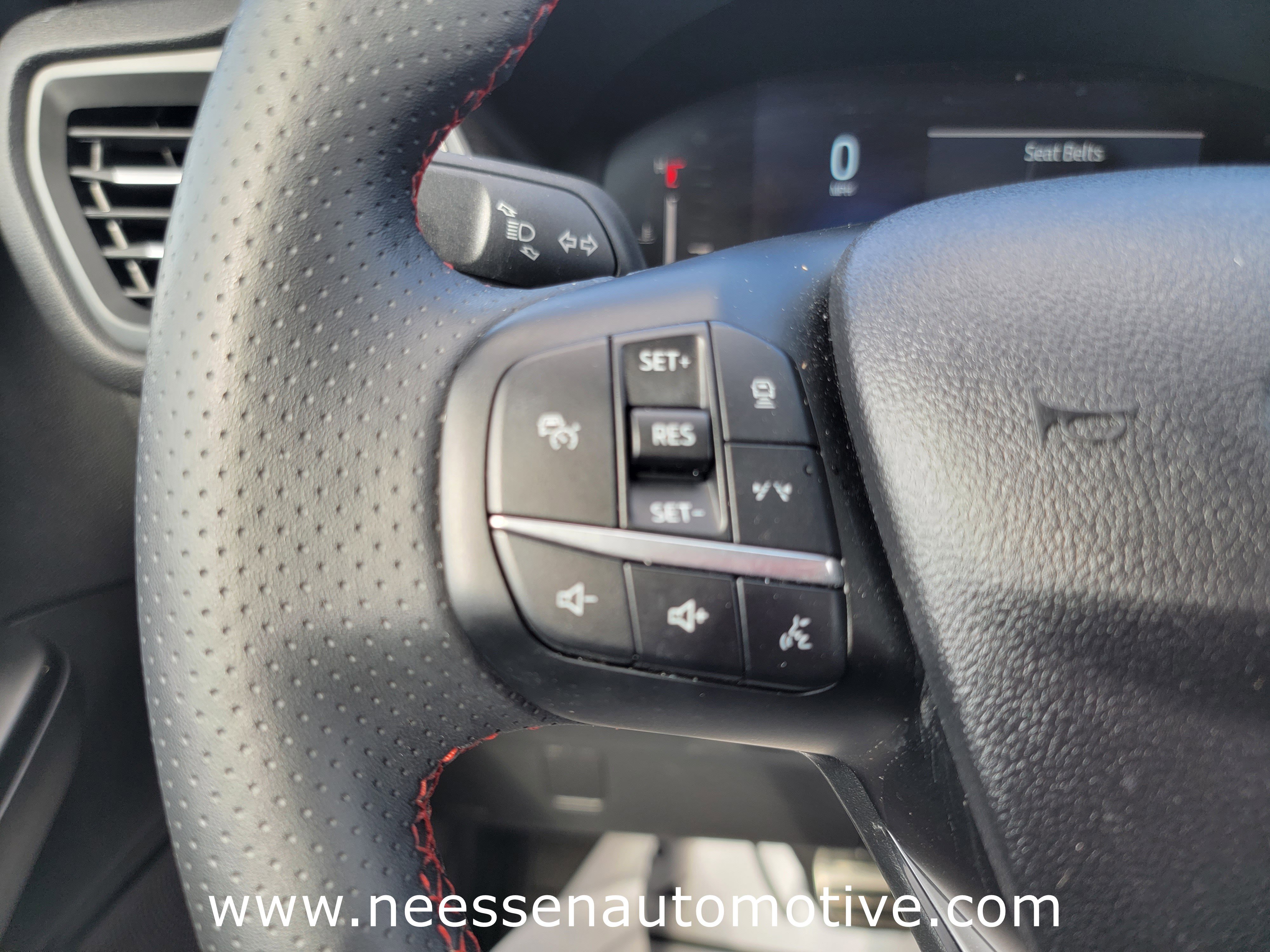 Used 2023 Ford Escape ST-Line w/ Tech Pack #1 image 19