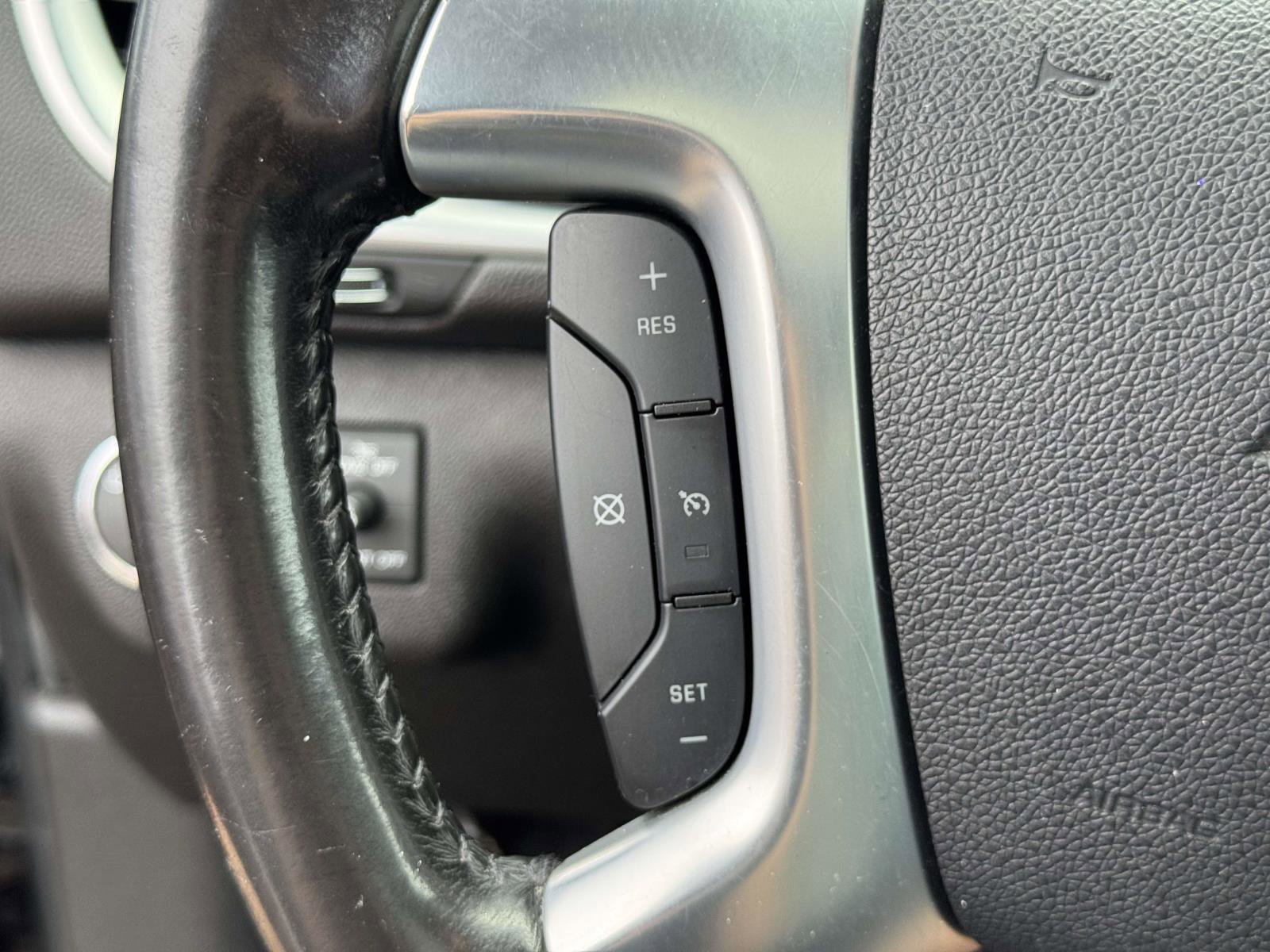 Used 2017 Chevrolet Traverse LT AWD/4WD image 19