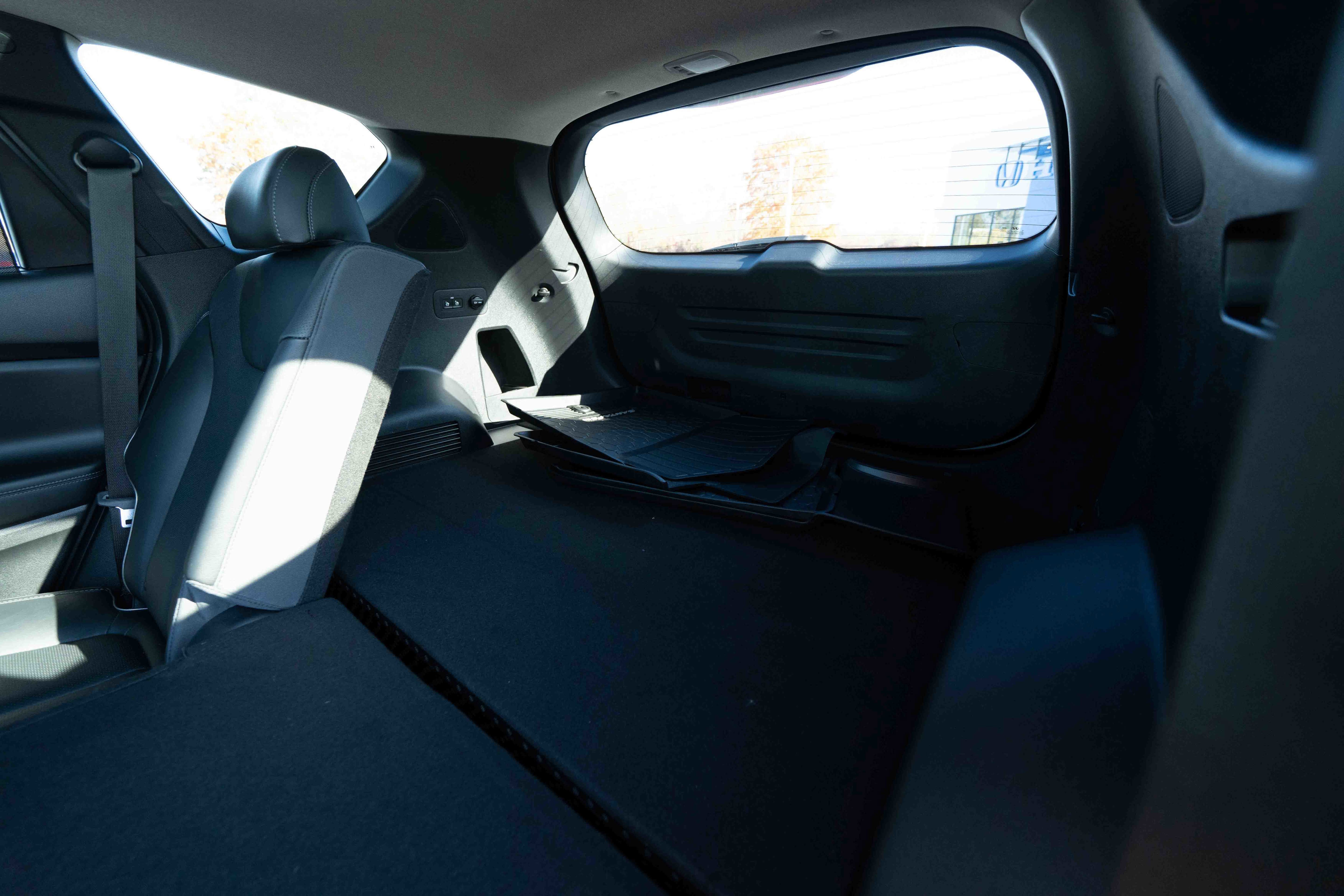 Used 2022 Hyundai Santa Fe Limited image 24