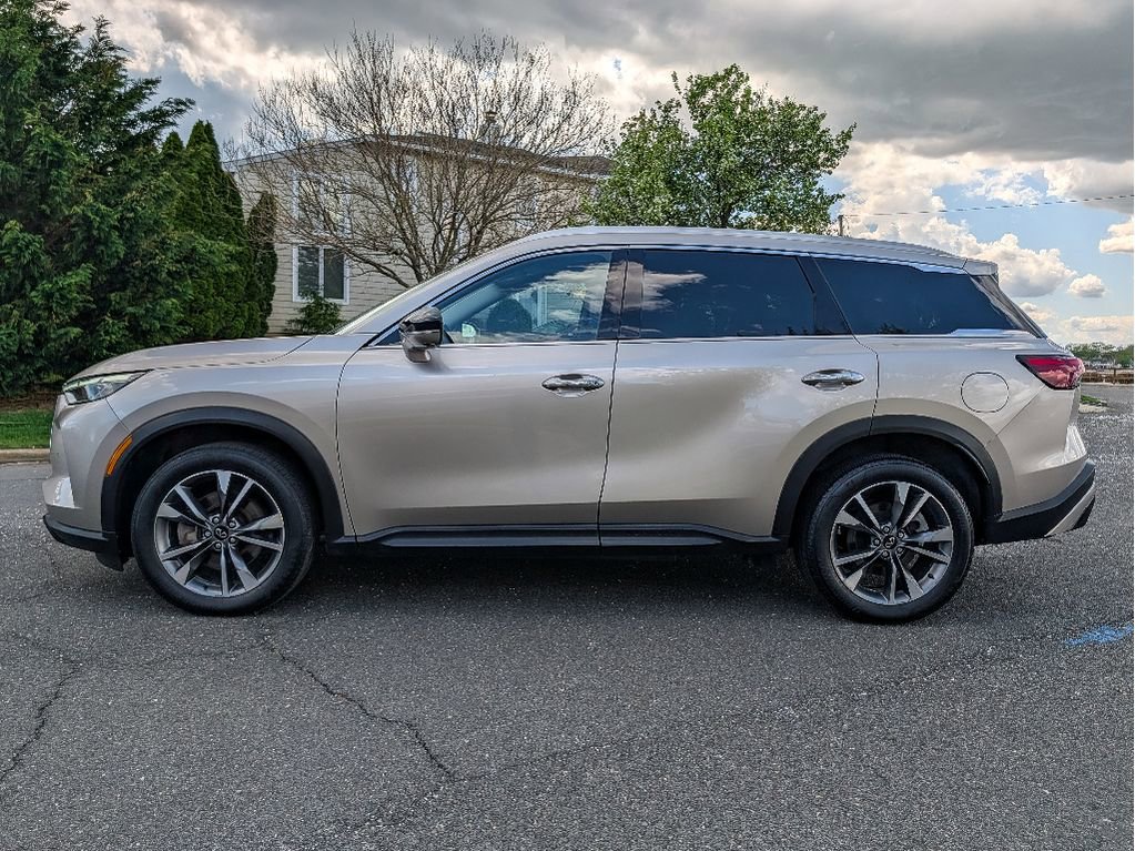 Used 2023 INFINITI QX60 Luxe AWD/4WD image 9