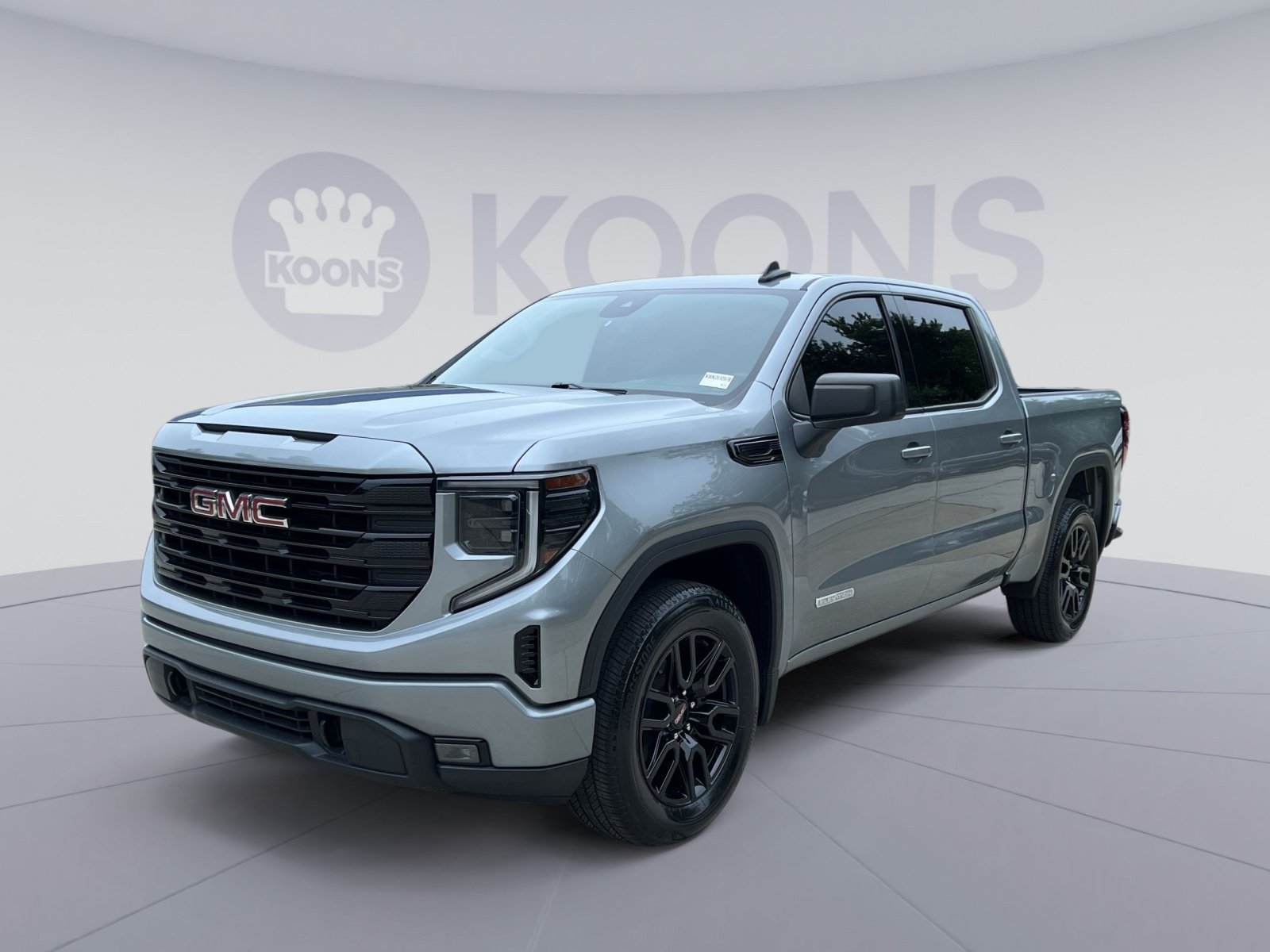 Used 2023 GMC Sierra 1500 Elevation RWD image 5