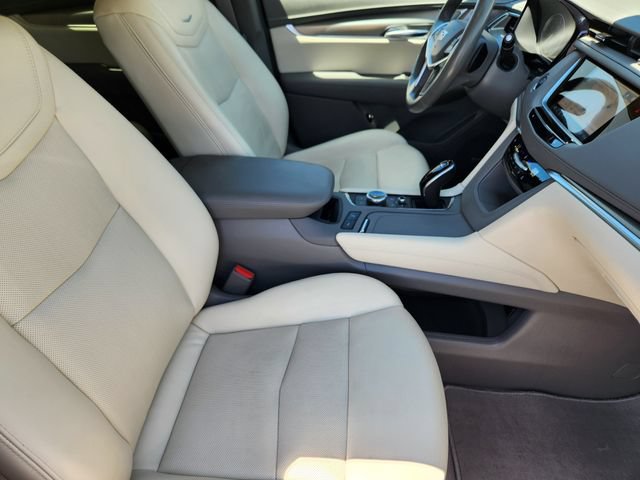 Certified 2024 Cadillac XT5 Premium Luxury w/ Technology Package AWD/4WD image 23