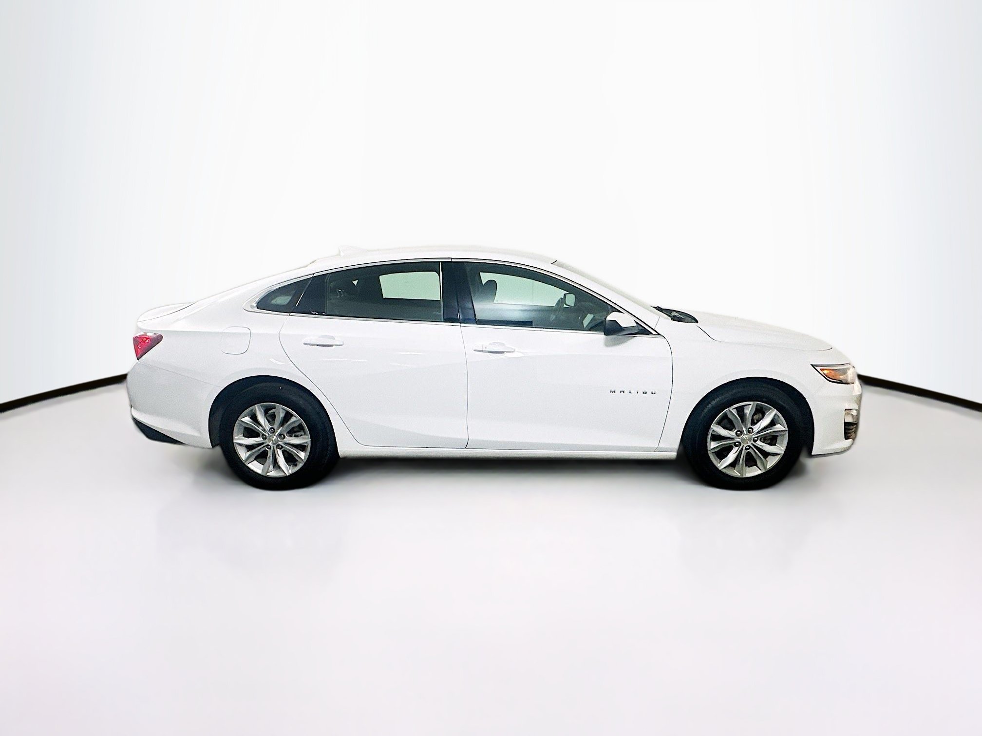 Used 2023 Chevrolet Malibu LT w/ Driver Confidence Package FWD image 10