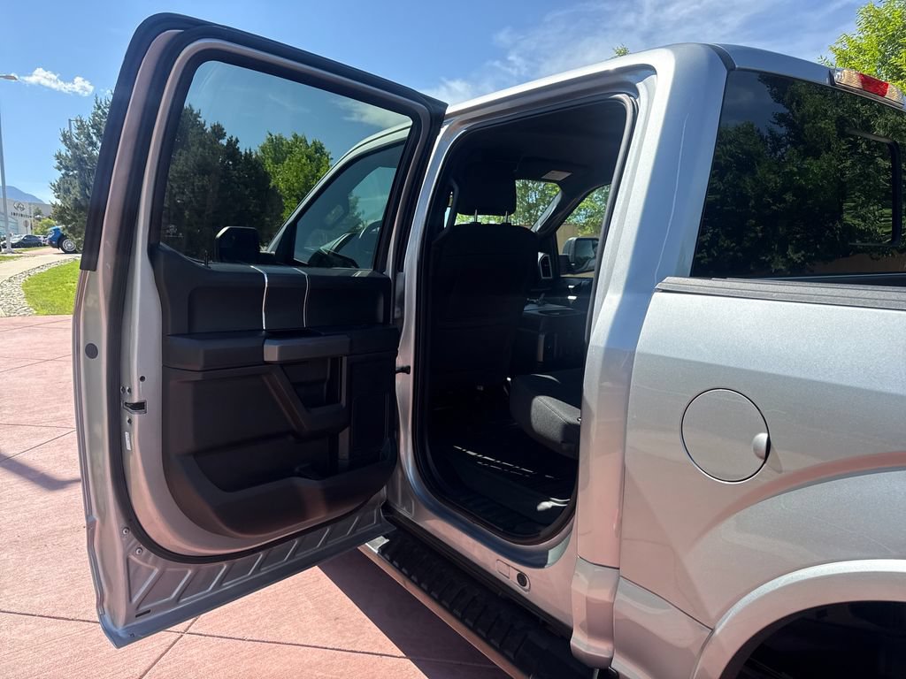 Used 2020 Ford F150 XLT w/ Equipment Group 302A Luxury AWD/4WD image 19