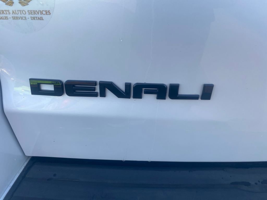 Used 2016 GMC Yukon XL Denali w/ Open Road Package image 35