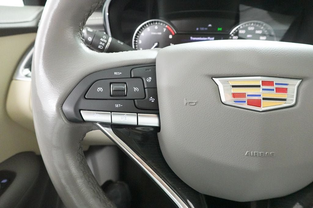 Used 2021 Cadillac XT6 Premium Luxury FWD image 15