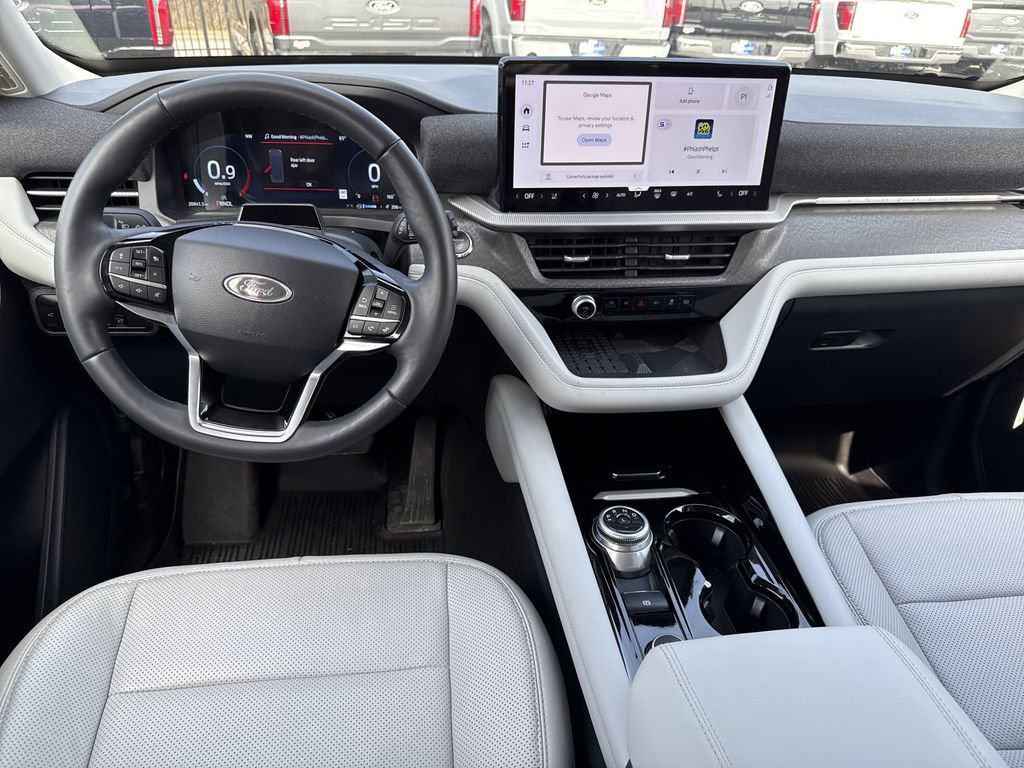 Used 2025 Ford Explorer Platinum w/ LUX Leather Package image 21