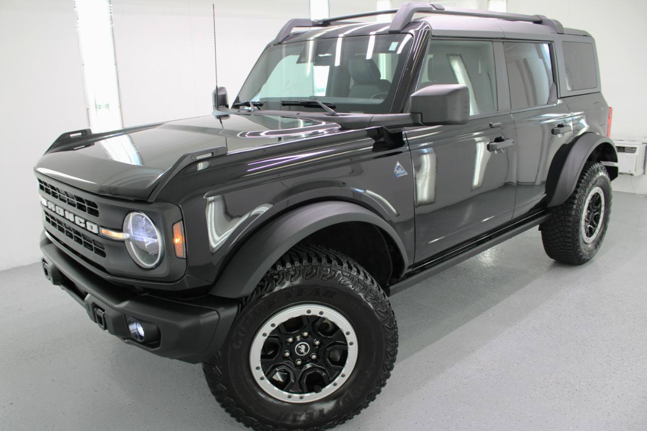 Used 2022 Ford Bronco Black Diamond w/ Sasquatch Package AWD/4WD image 28