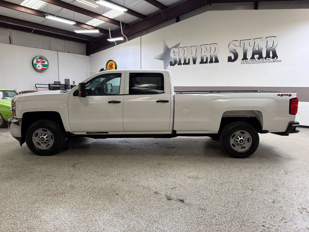 Used 2019 Chevrolet Silverado 2500 W/T w/ WT Convenience Package AWD/4WD image 3
