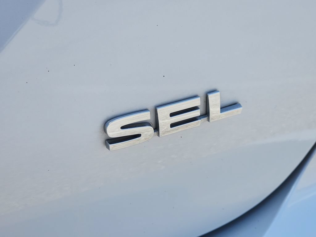 Used 2024 Mitsubishi Outlander SEL FWD image 9