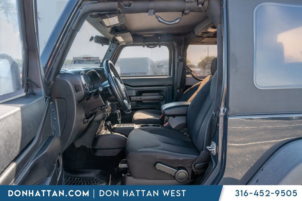 Used 2016 Jeep Wrangler Sport image 5