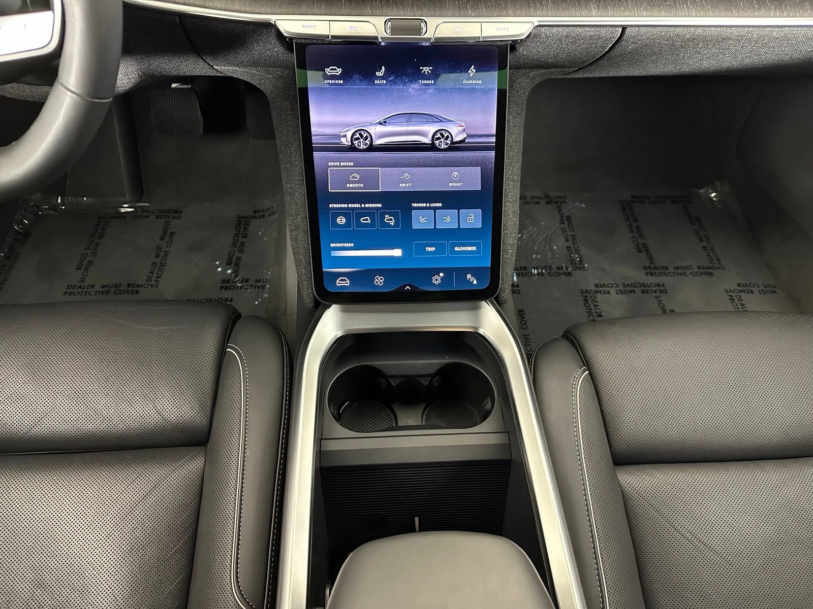 Used 2025 Lucid Air Touring AWD/4WD image 19