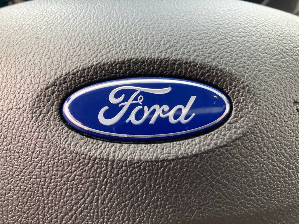Used 2017 Ford Escape SE w/ SE Leather Comfort Package AWD/4WD image 26