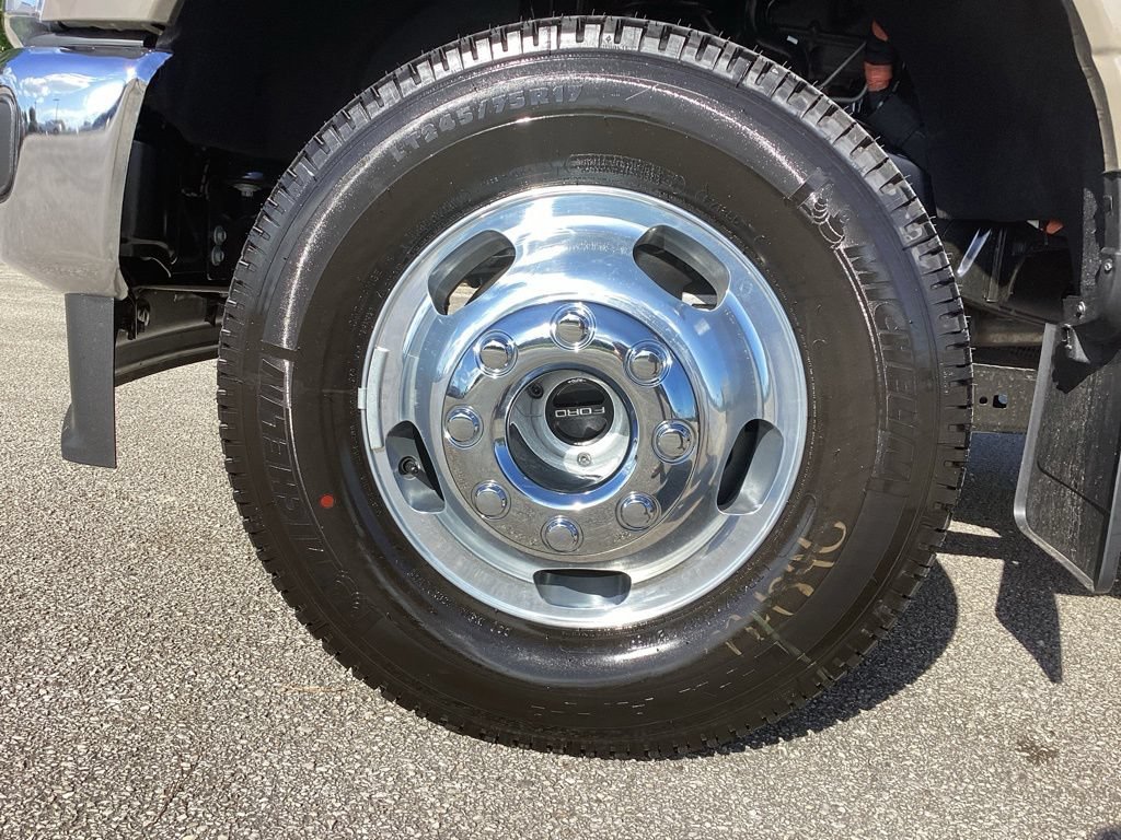 New 2026 Ford F350 Lariat AWD/4WD image 29