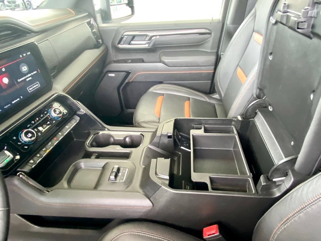 Used 2025 GMC Sierra 2500 AT4 AWD/4WD image 39