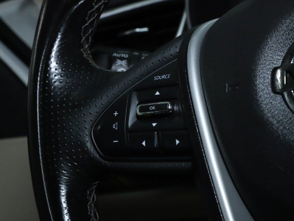 Used 2017 Nissan Maxima Platinum image 24