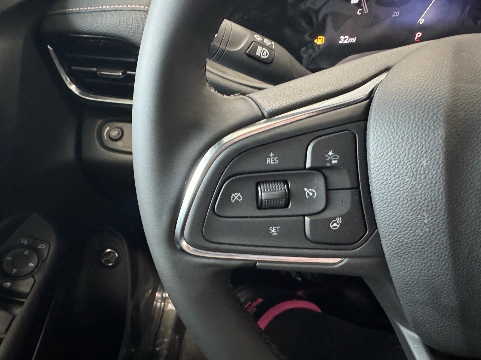 New 2026 Buick Envista Avenir image 26