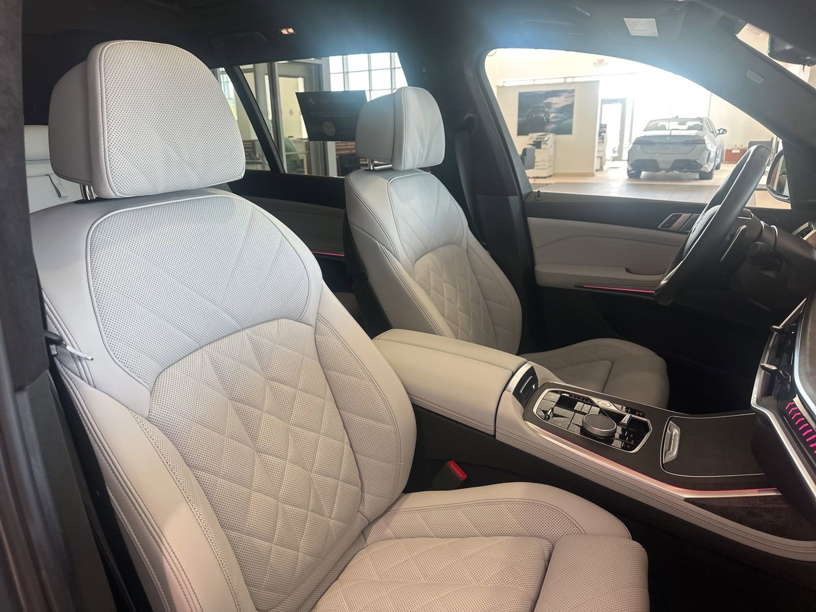 Certified 2023 BMW X7 xDrive40i w/ Premium Package image 50