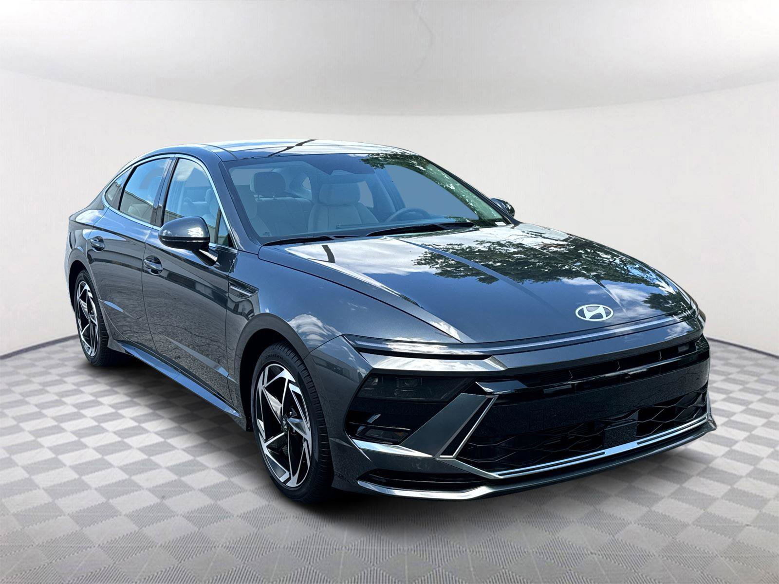 Certified 2024 Hyundai Sonata SEL w/ Convenience Package FWD image 3