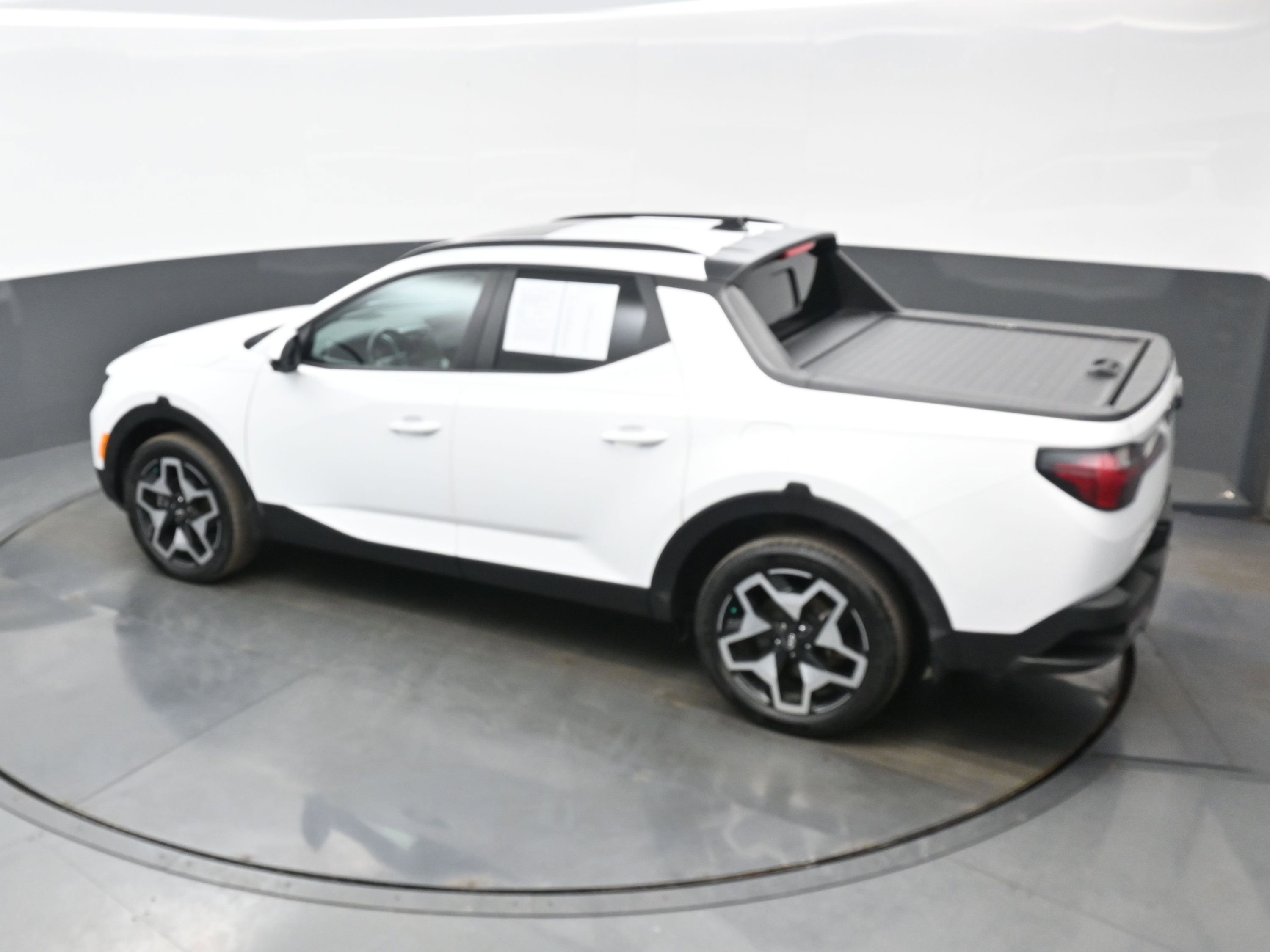 Certified 2023 Hyundai Santa Cruz Limited w/ Winter Package image 36