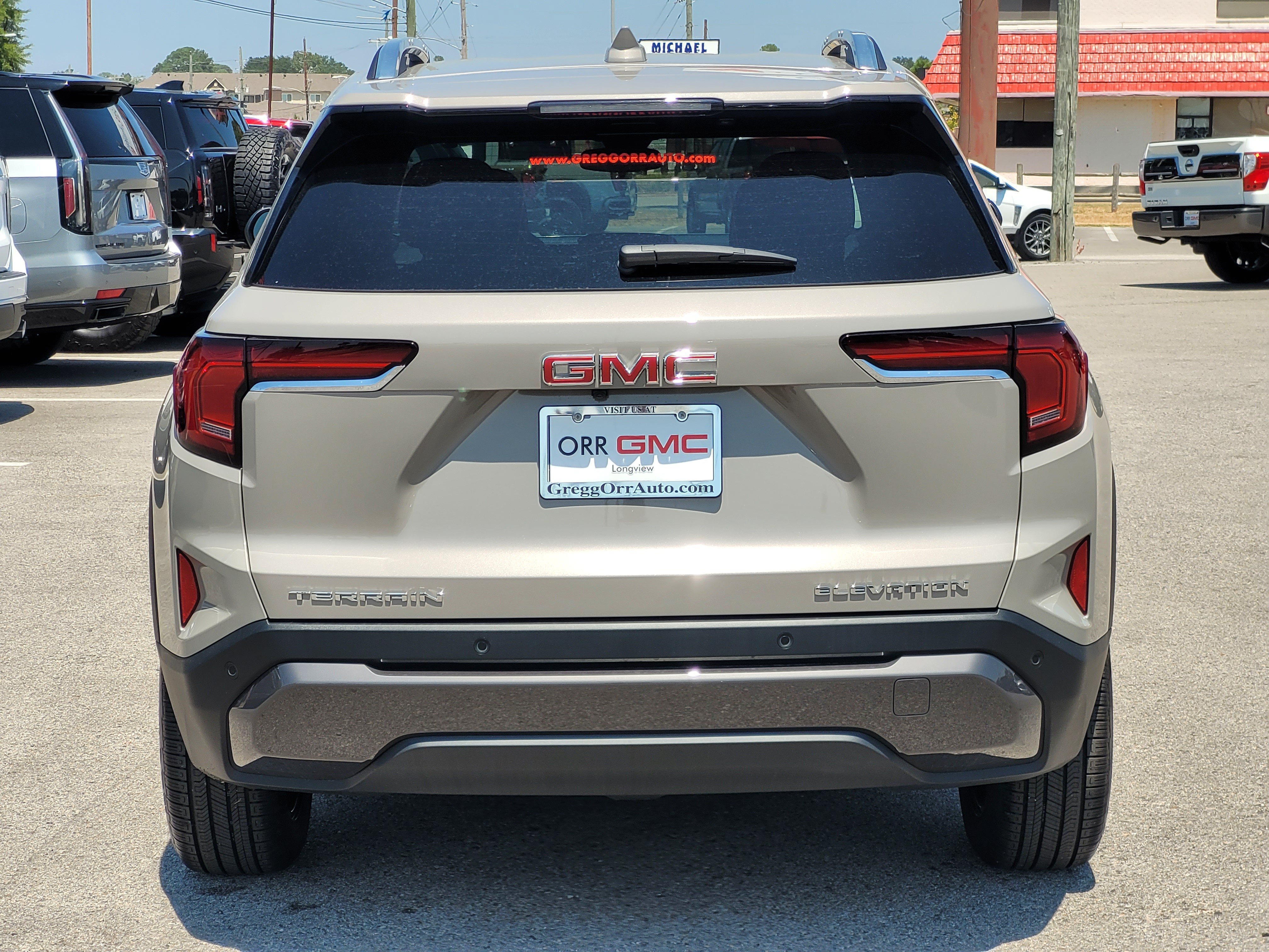 New 2027 GMC Terrain Elevation w/ Elevation Premium Package FWD image 5