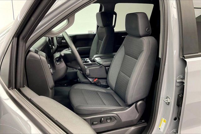 Used 2024 Chevrolet Silverado 1500 Custom image 17