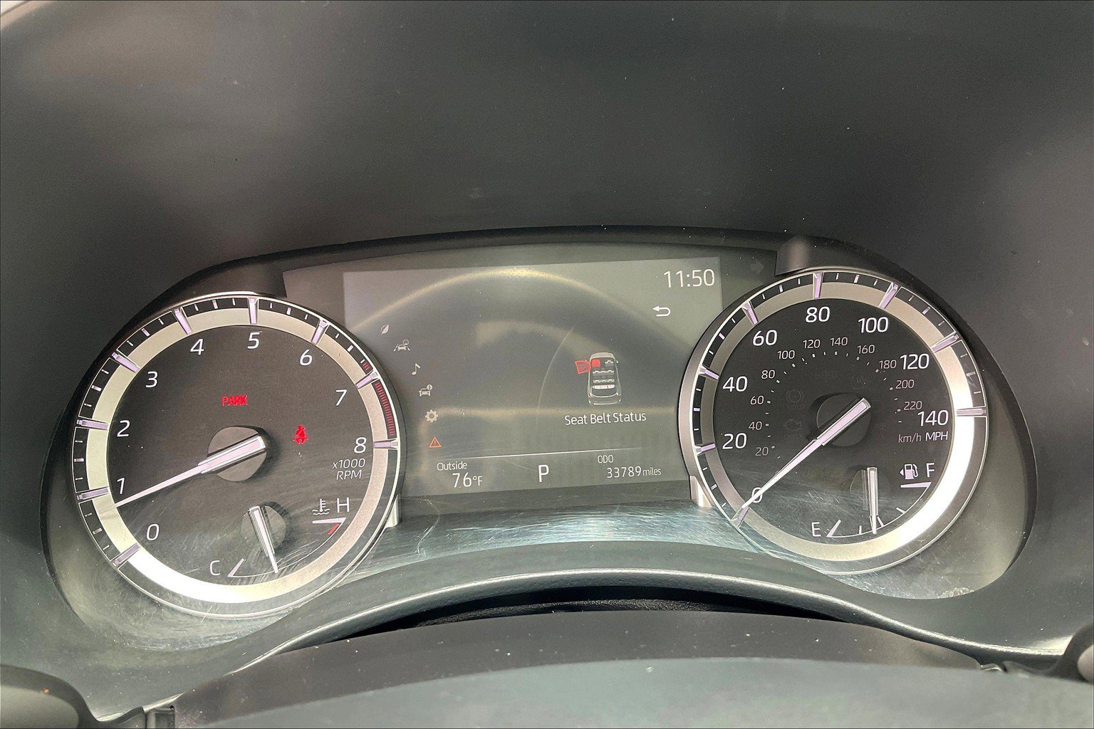 Used 2022 Toyota Highlander XLE AWD/4WD image 25