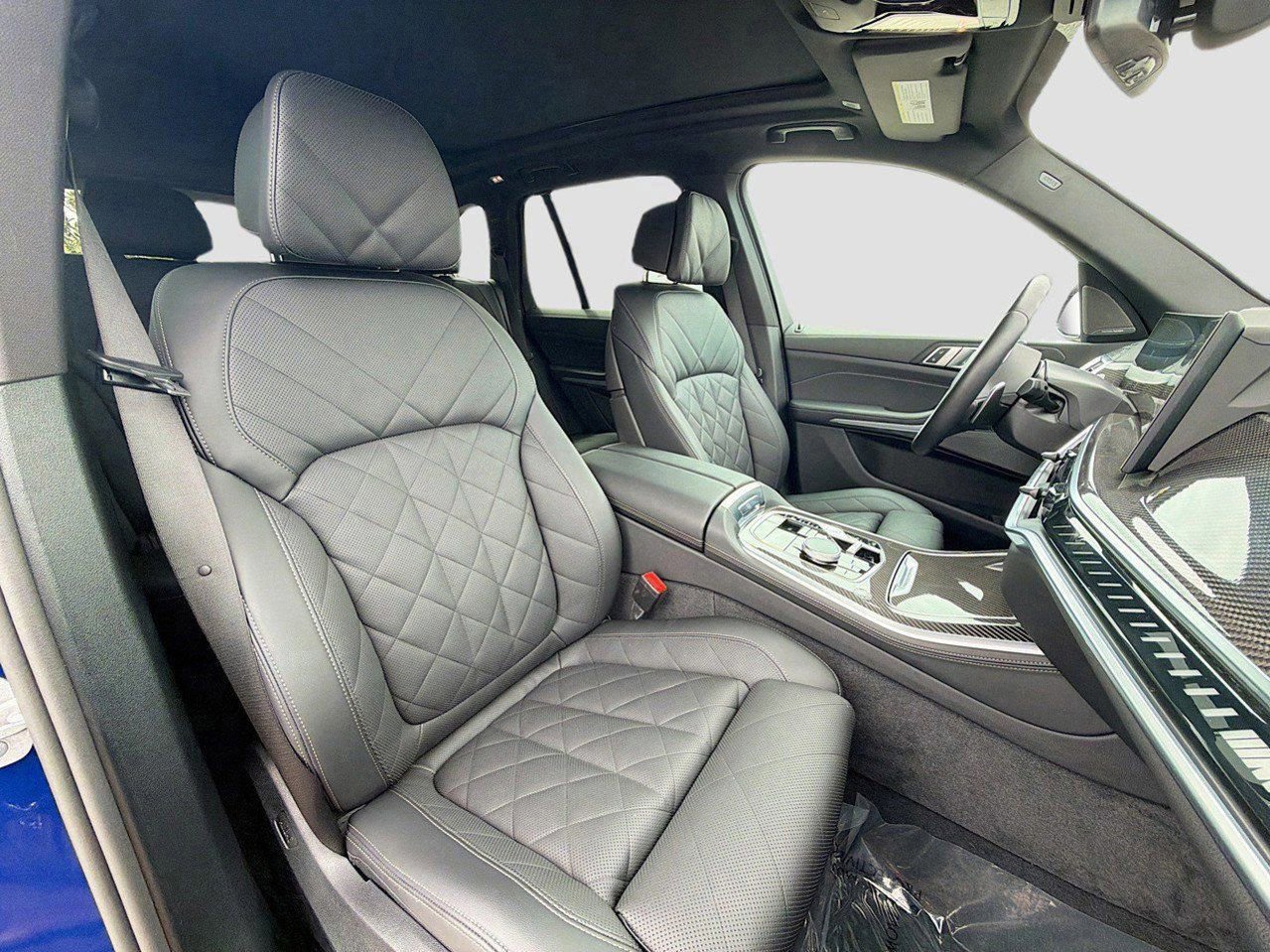 Certified 2026 BMW X5 M60i AWD/4WD image 16