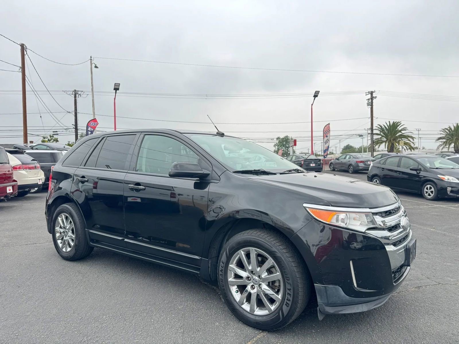 Used 2013 Ford Edge SEL FWD image 12