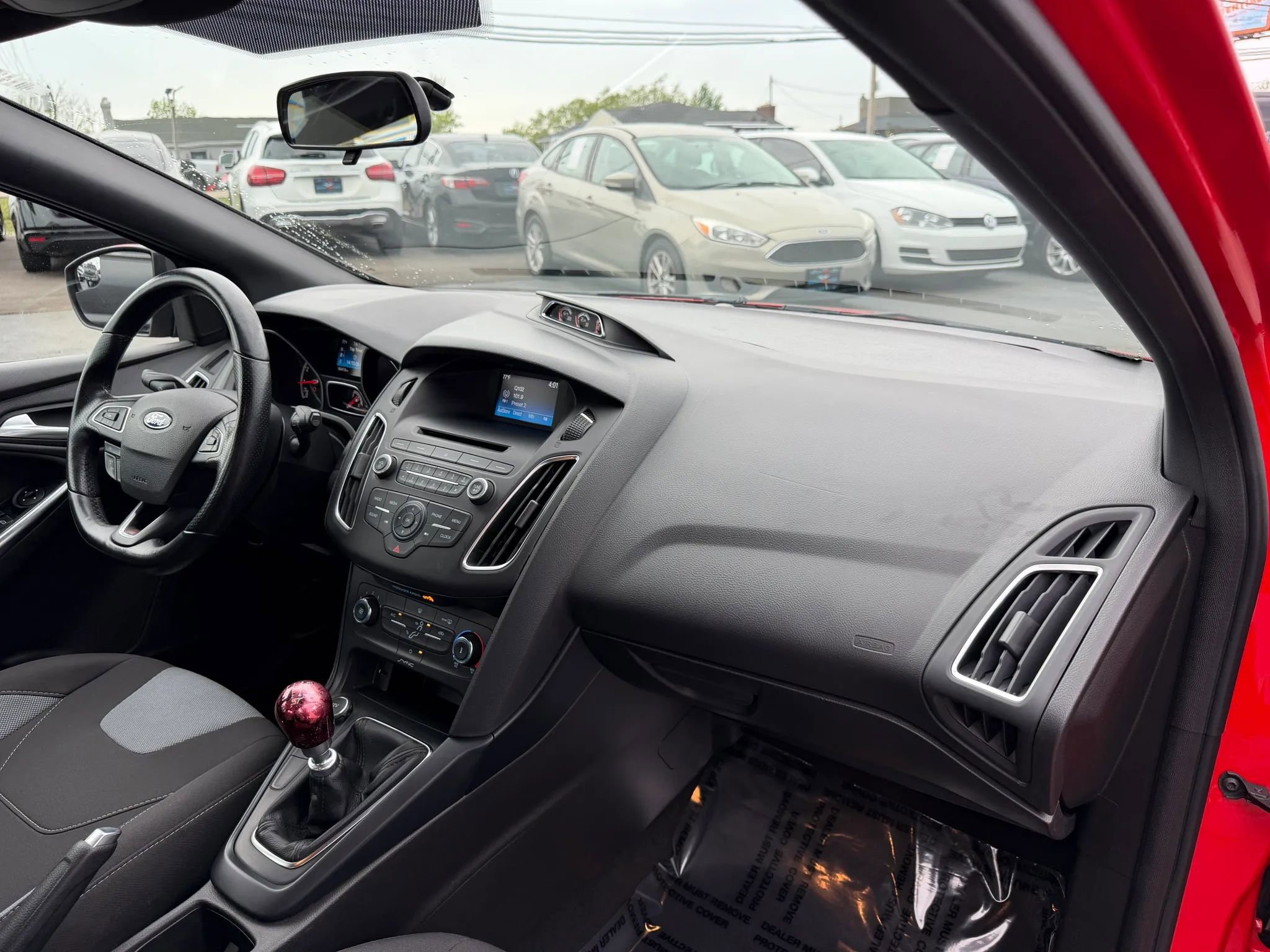 Used 2017 Ford Focus ST FWD image 15