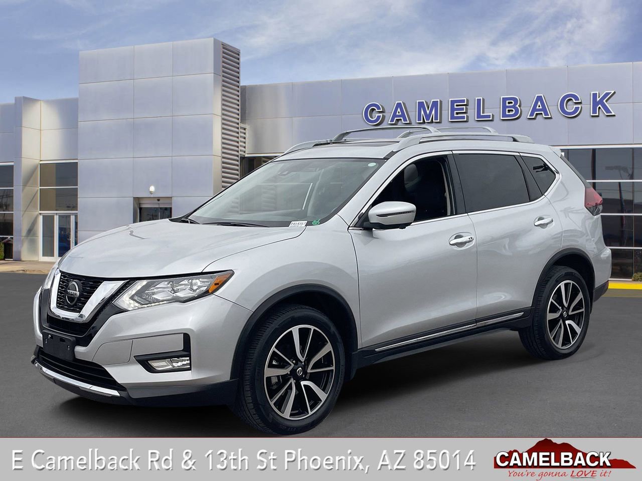 Used 2019 Nissan Rogue SL w/ Premium Package image 1