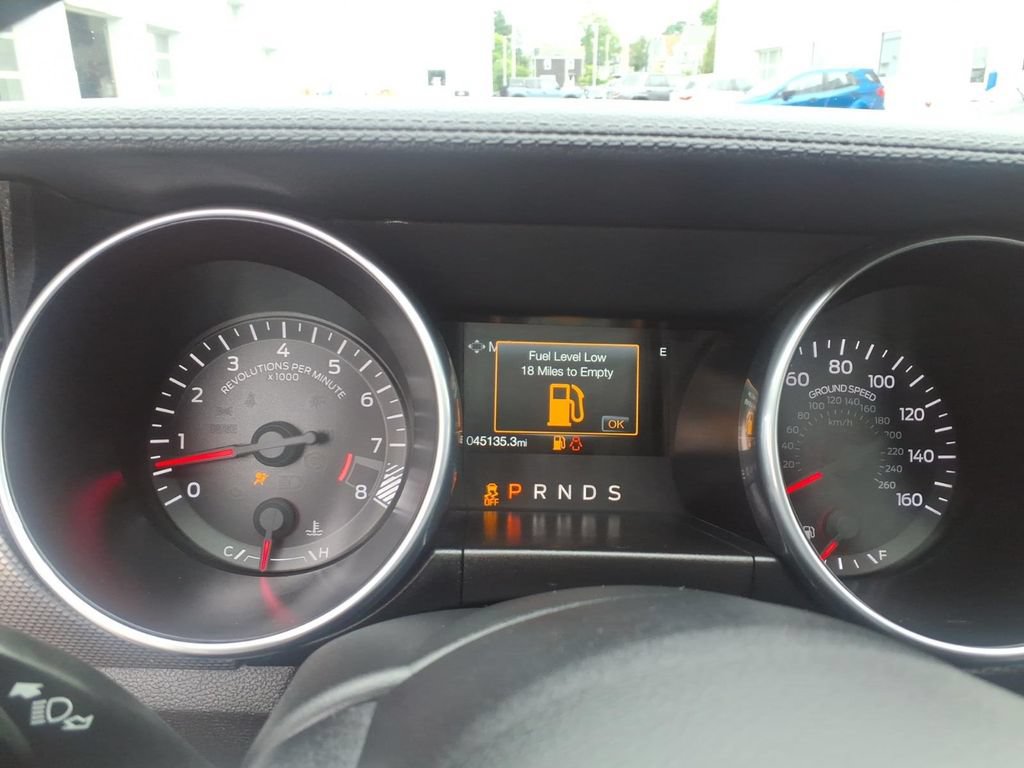 Used 2021 Ford Mustang GT RWD image 32