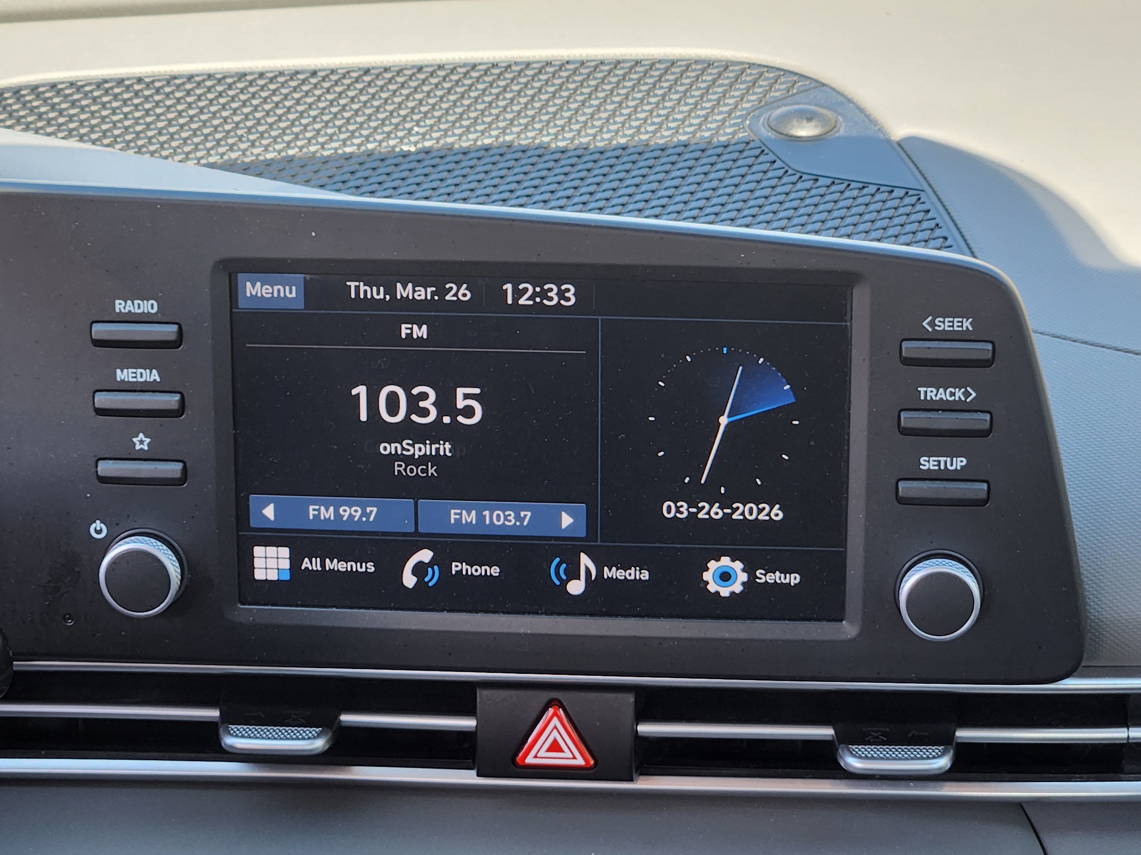 Certified 2024 Hyundai Elantra SE image 27