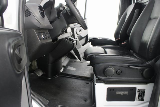 Used 2021 Mercedes-Benz Sprinter 144 Cargo image 12