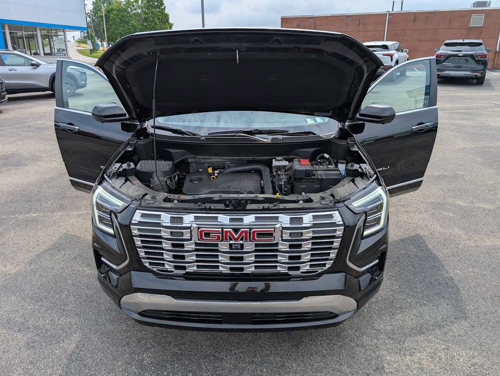 Used 2026 GMC Terrain Denali w/ LPO, Floor Liner Package AWD/4WD image 13