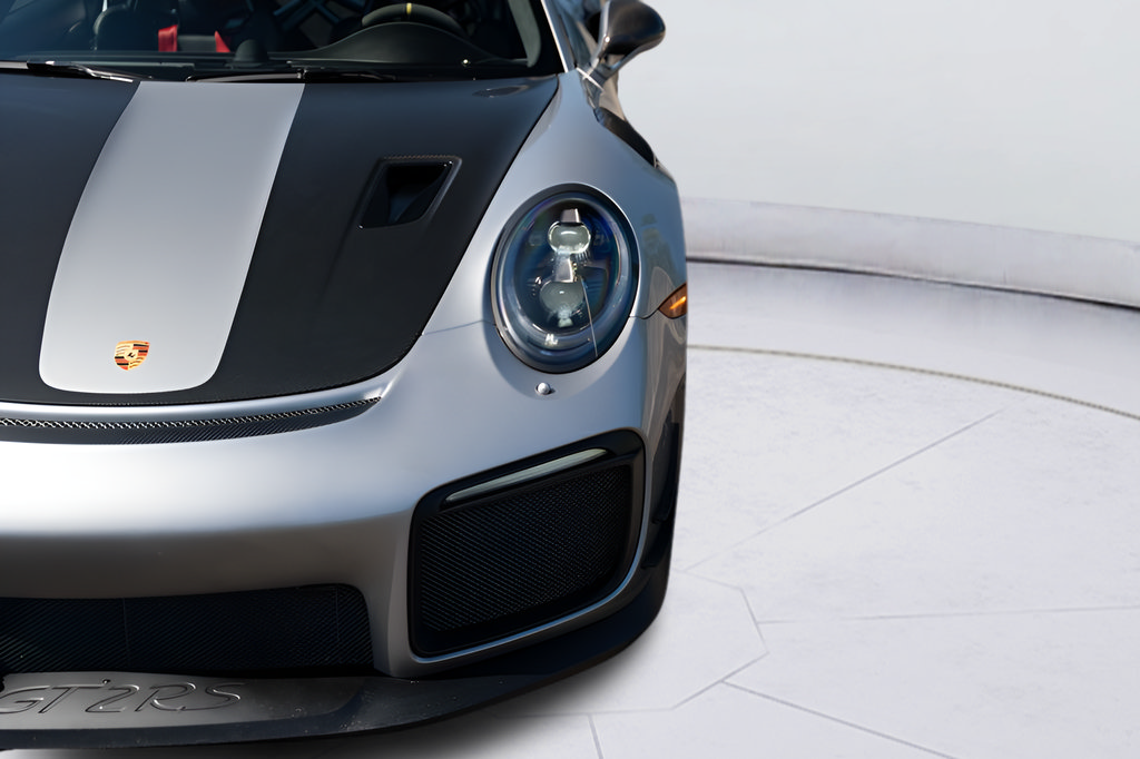 Used 2018 Porsche 911 GT2 RS RWD image 7