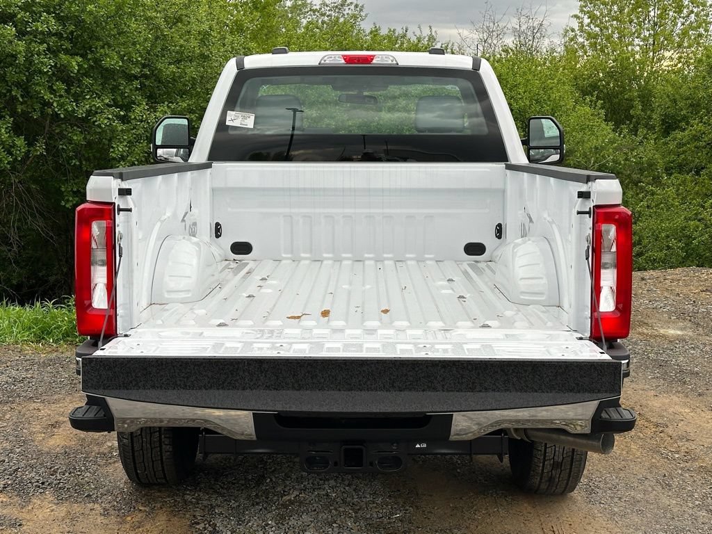 New 2026 Ford F350 XL w/ XL Chrome Package RWD image 21