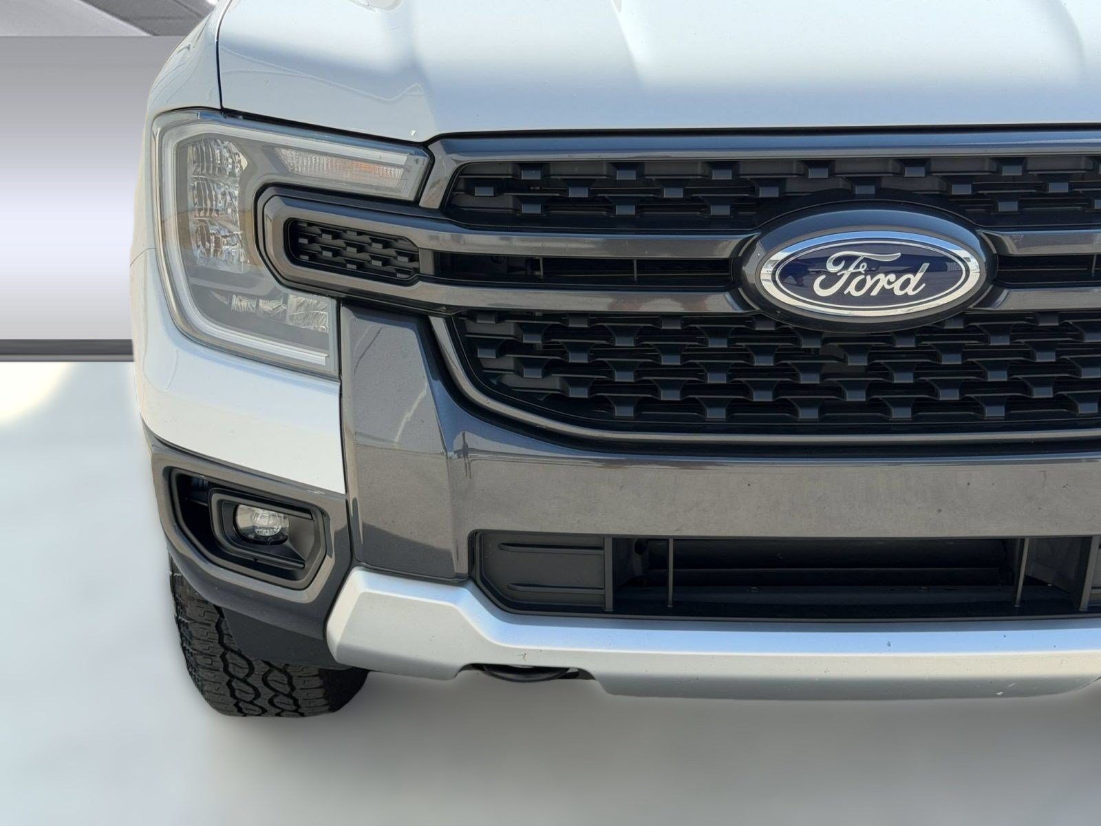 Used 2025 Ford Ranger XLT w/ Equipment Group 301A High AWD/4WD image 12