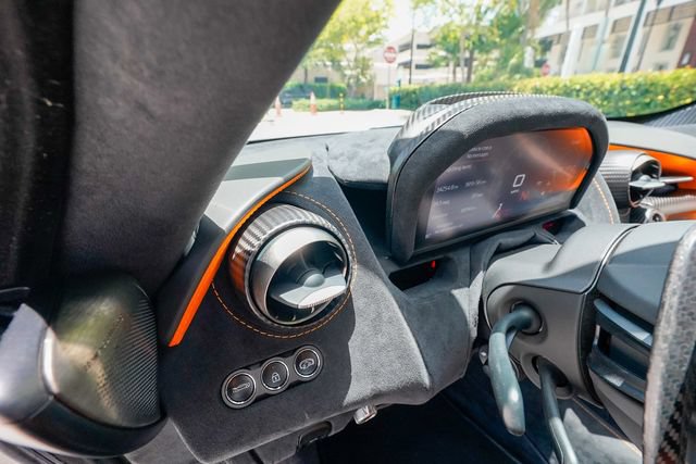 Used 2018 McLaren 720S Performance RWD image 68